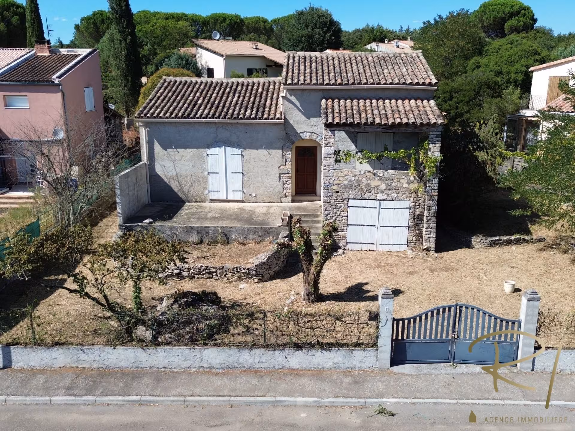 Méjannes-le-Clap   Maison à deux pas des Gorges de la Cèze