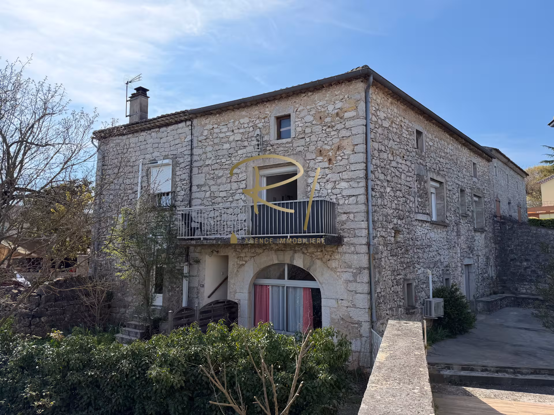 Maison de village avec 2 logements - Idéal investissement locatif - Ruoms